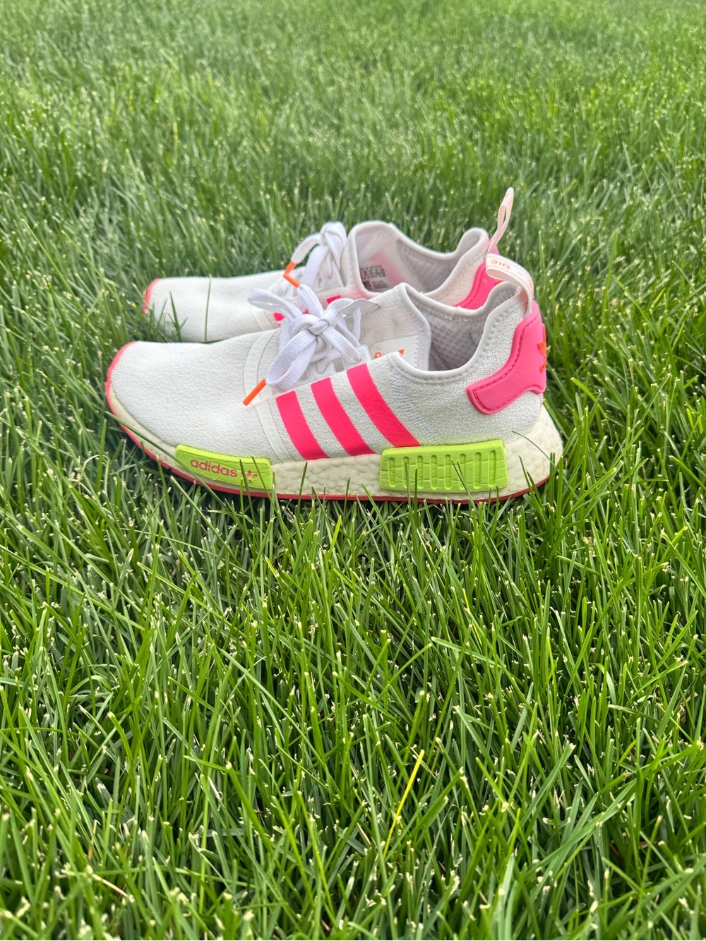 Adidas NMD R1 White Pink Neon Green Sneakers Size 9